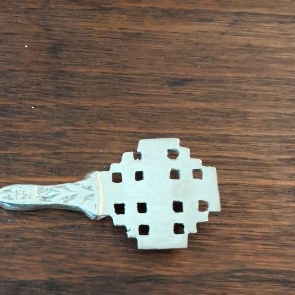 Jerusalem Silver Decorative Souvenir Jam Spoon with Jerusalem Cross Design - Picture 8 of 10